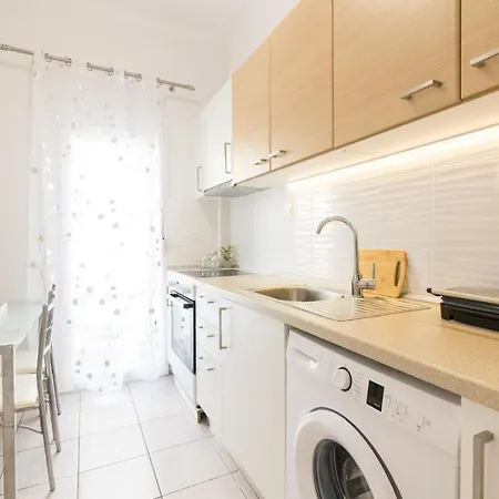 F & B Collection - Flat For 3