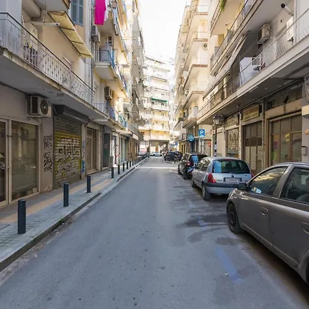 F & B Collection - Flat For 3