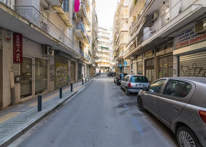 F & B Collection - Flat For 3